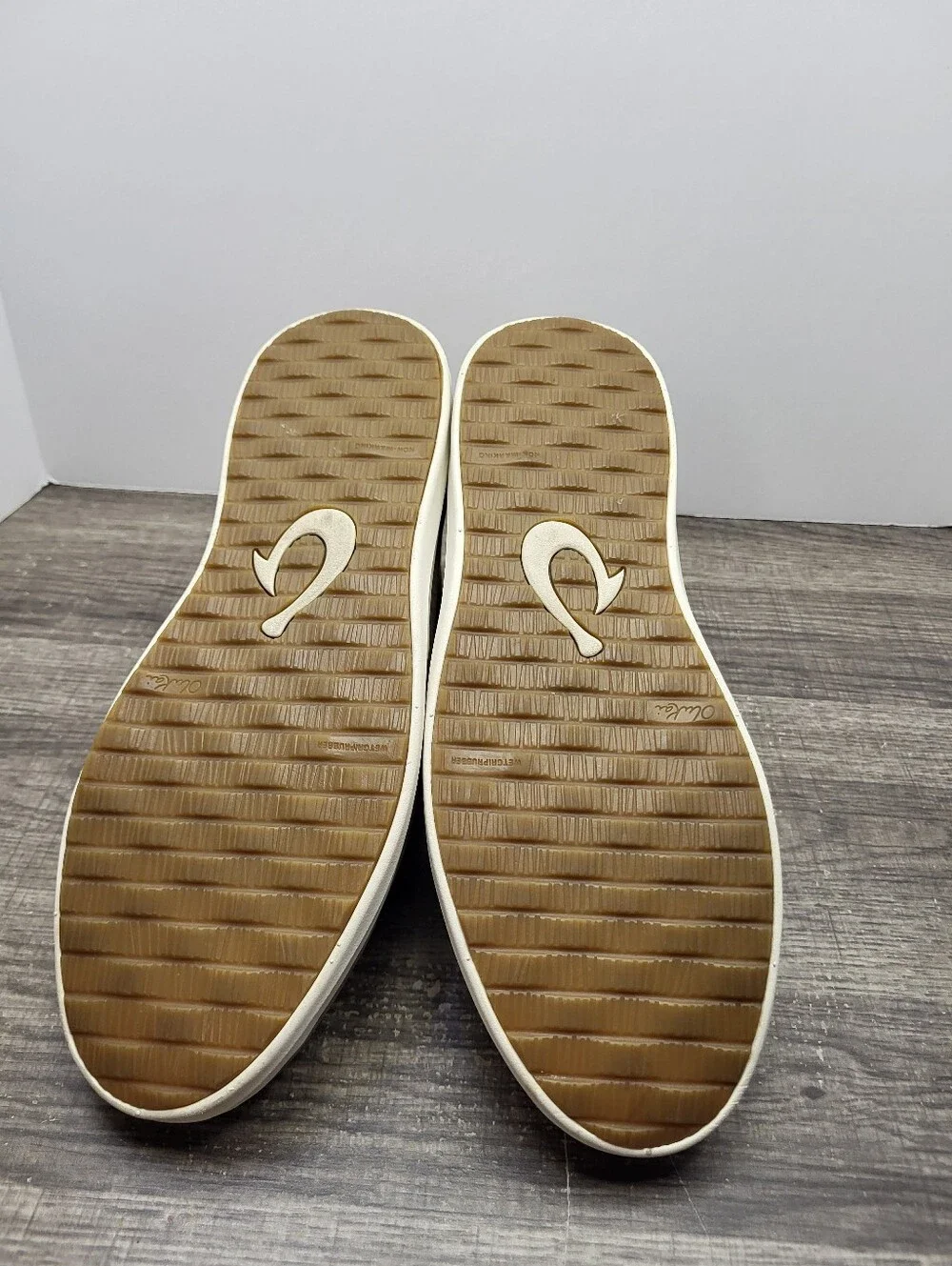 OluKai gently used